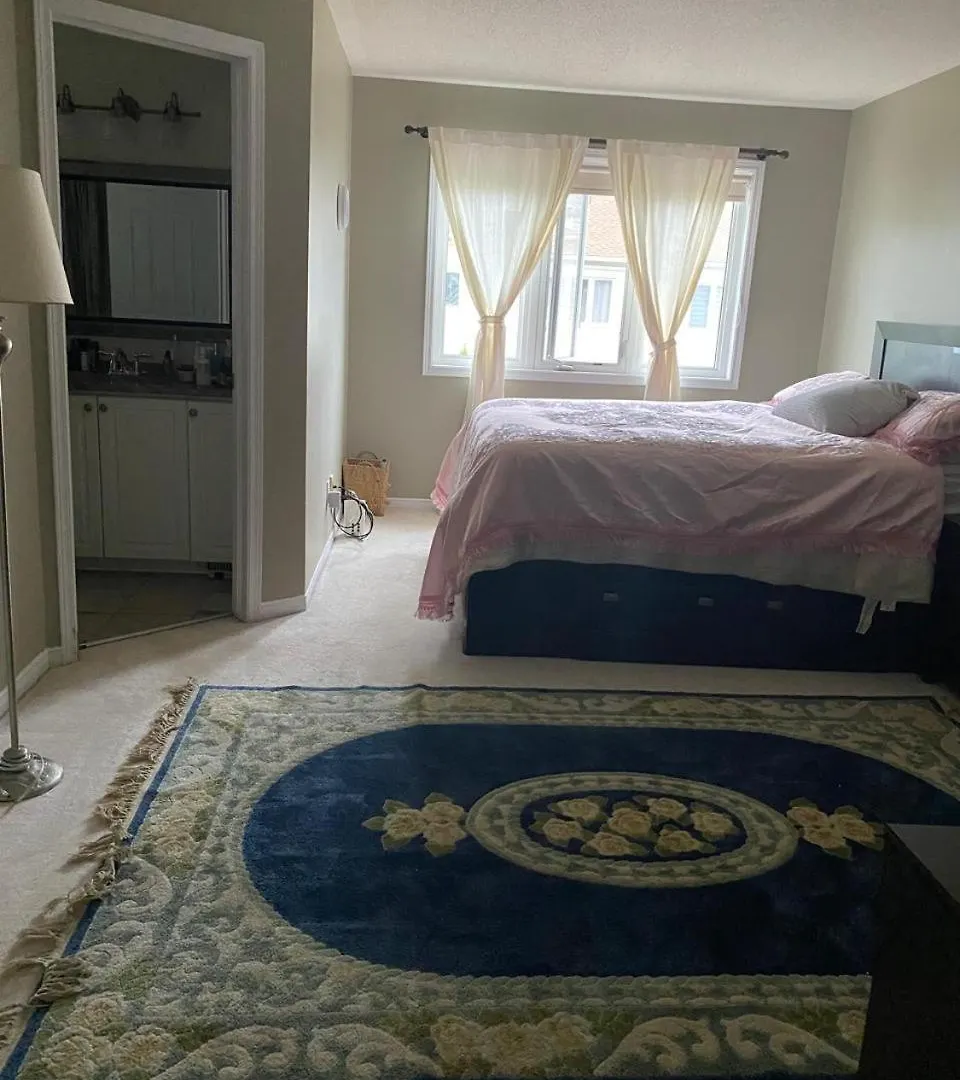 בית נופש אוטווה Cute 3 Bedrooms Townhouse In Kanata קנדה